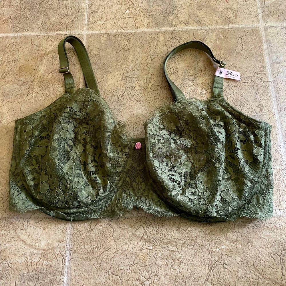 VICTORIA’S SECRET DREAM ANGELS UNLINED LACE BRA